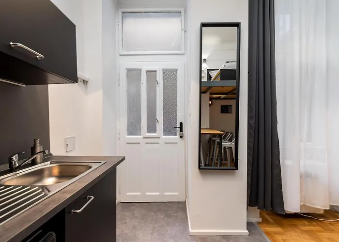Appartement Industrial Westend Budapest